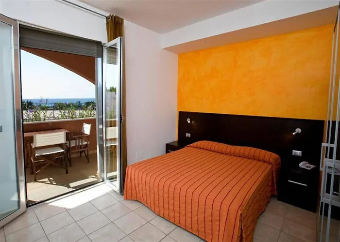 Hotel Club Ravezzo
