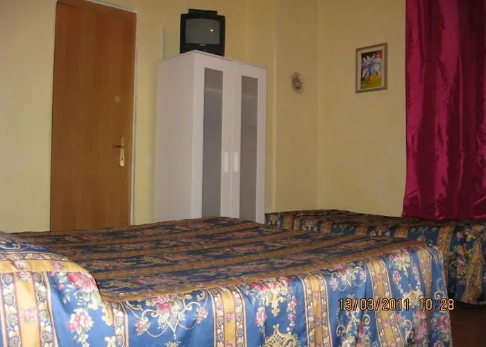 Le Petit Hotel