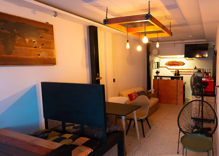 Acozyposhtel