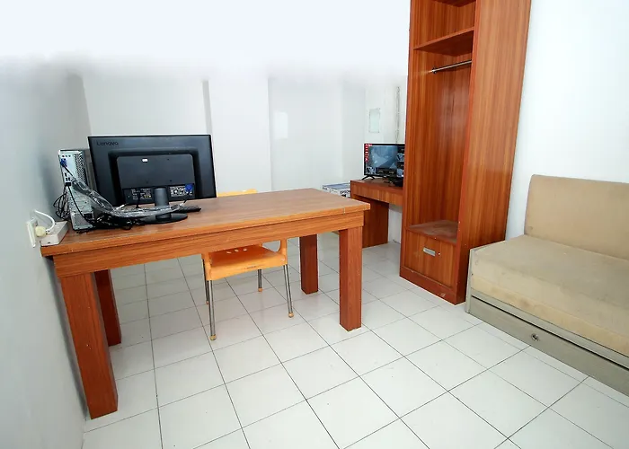 Hotel O Jati Exclusive Homestay