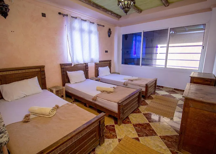 Wave Stay Hostel - Sea View