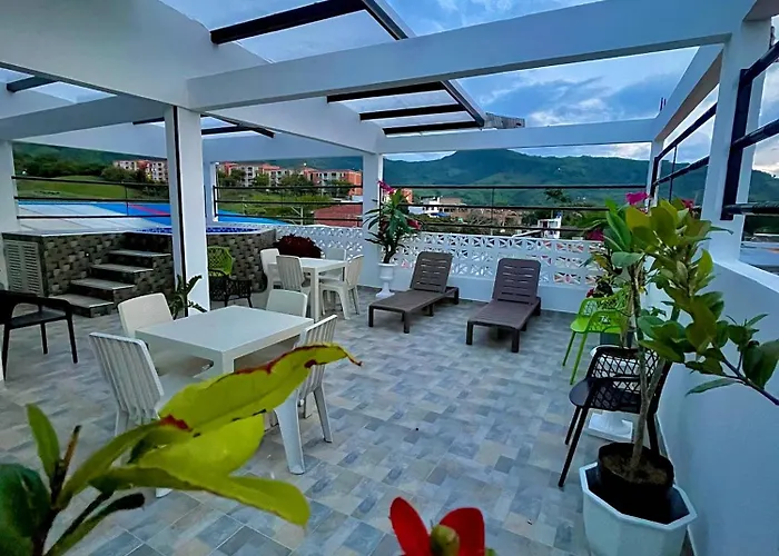 Hotel Wiky House, Antes La Casona De Wiky