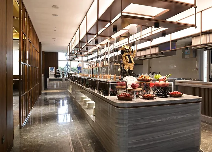 Ramada By Wyndham Qingdao Jiaodong International Airport