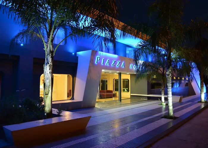Piazza Hotel