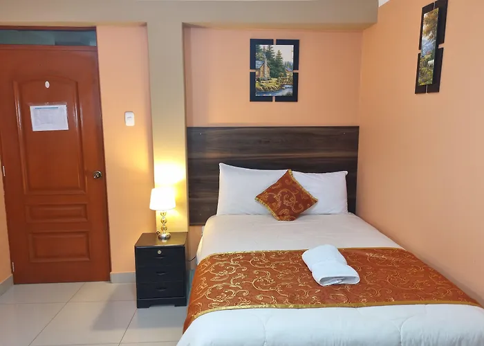 Hotel Los Nogales