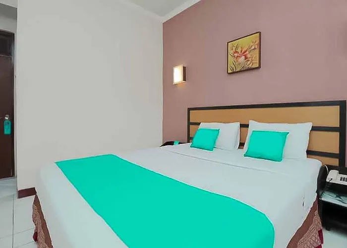 Hotel Lestari Near Lippo Plaza Mall Jember
