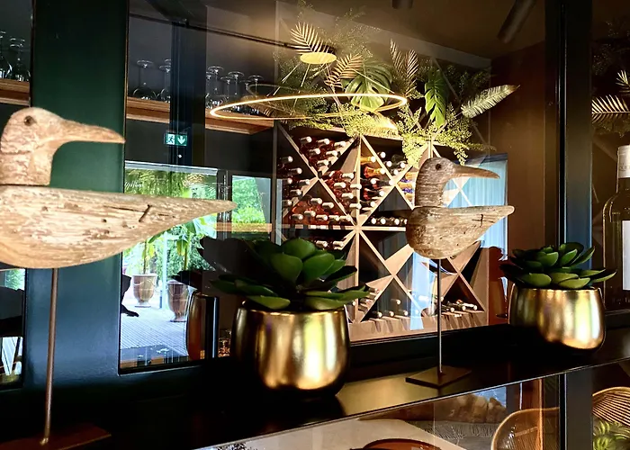 Golf Hotel