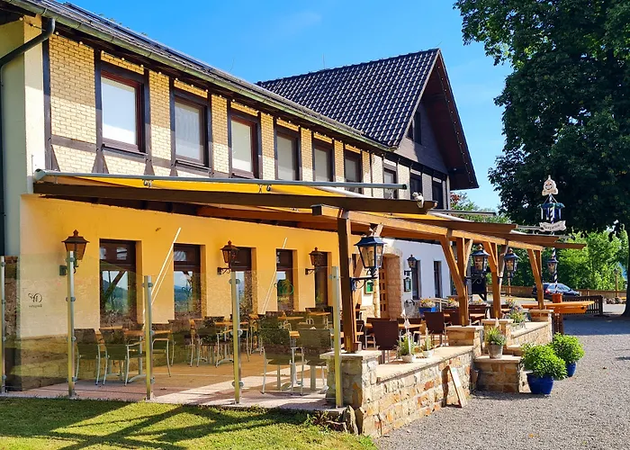 Hotel Waldquelle - Baumhaushotel Aerzen