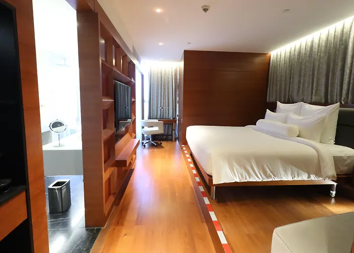 Mingalar Mandalay Hotel