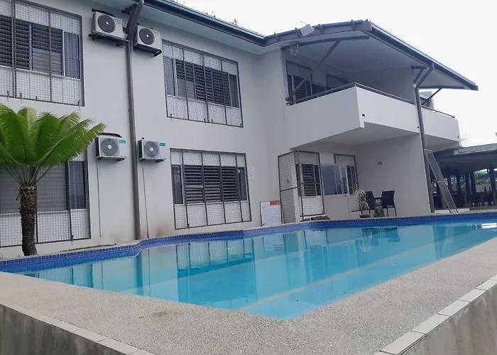 Yatulau Hotel And Conference