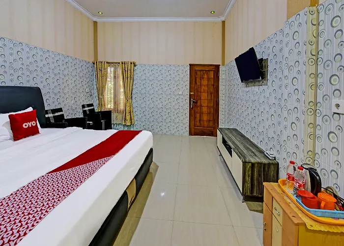 Spot On 91376 Hotel Bintang Flores