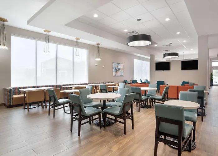 Best Western Plus Mobile Inn&Suites