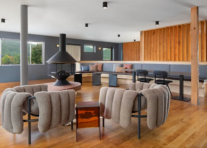 Rhode'S Motor Lodge