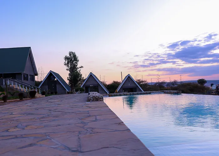 Outback Kenya Lodge