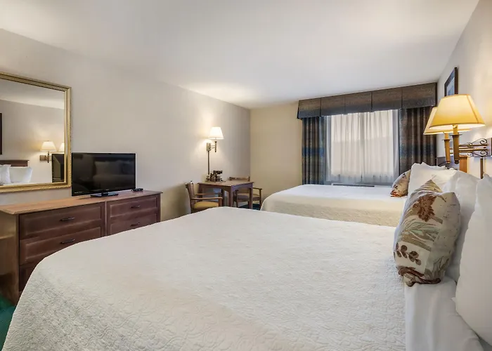 Baraga Lakeside Inn