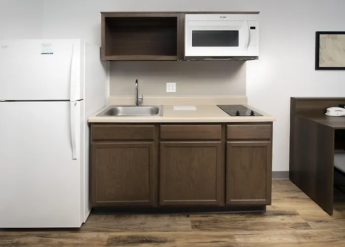 Woodspring Suites Detroit Madison Heights