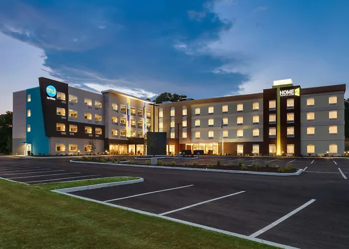 Tru By Hilton Easton