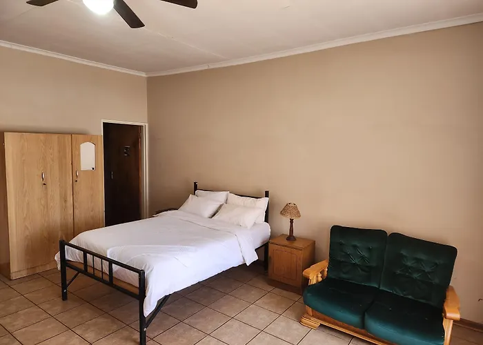 Postmasburg Inn