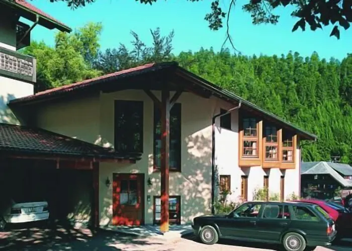 Hostel zum Löwen