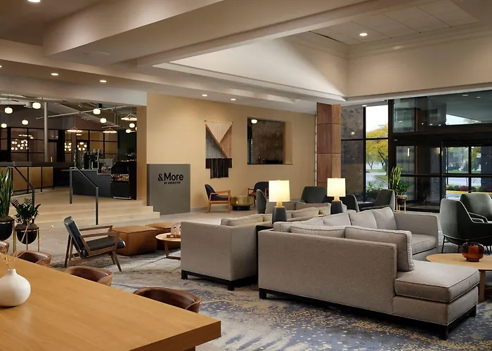 Sheraton Grand Rapids Airport Hotel