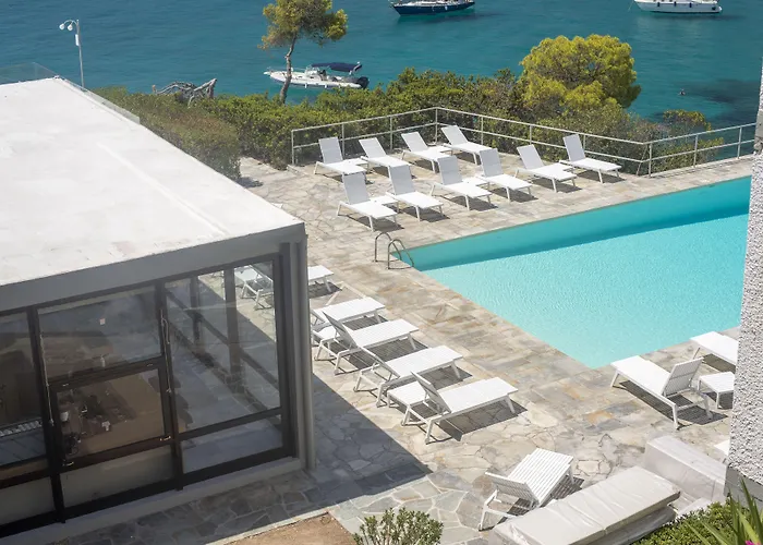 Apollo Resort
