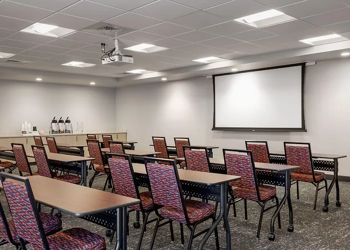 Towneplace Suites By Marriott Iron Mountain