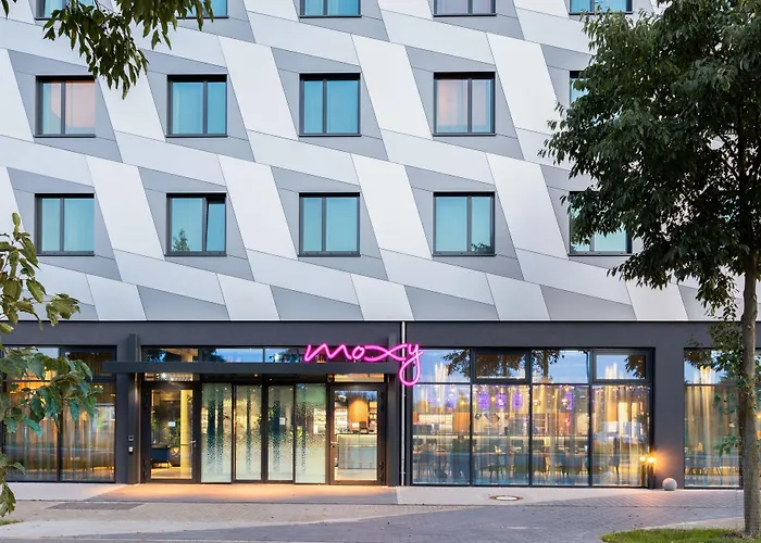 Moxy Berlin Airport