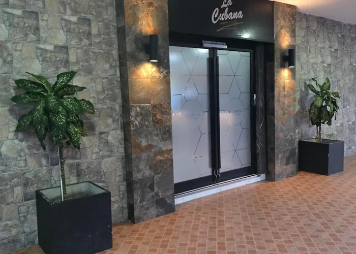 Hotel Lc