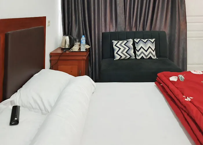 Hotel Green View Near Sarangan Lake Redpartner