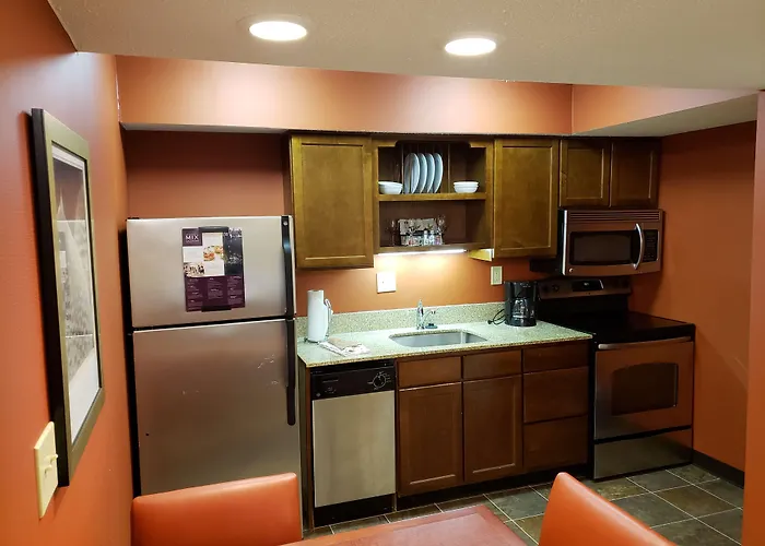 Tysons Corner Suites, A Baymont By Wyndham