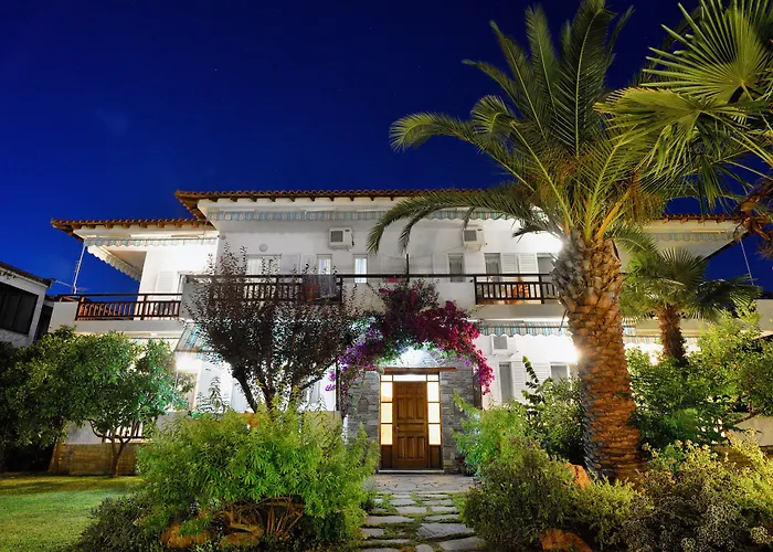 Studio Nikiti Beach