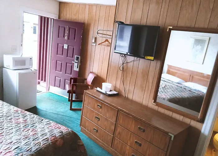 Blue Way Inn & Suites Winfield