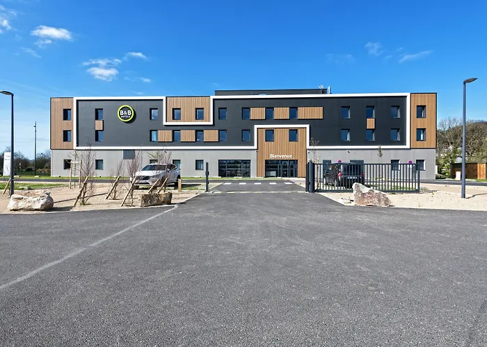 B&B Hotel Landerneau Bois Noir