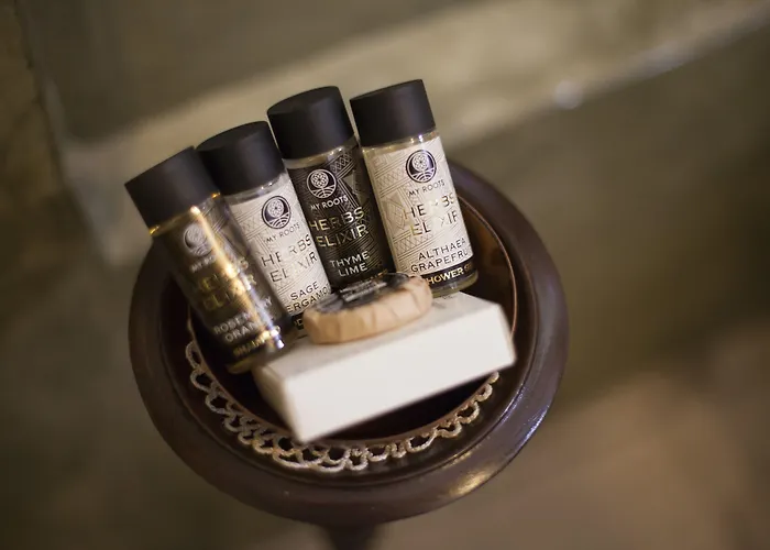 Porolithos Boutique Hotel