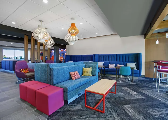 Tru By Hilton Stoughton