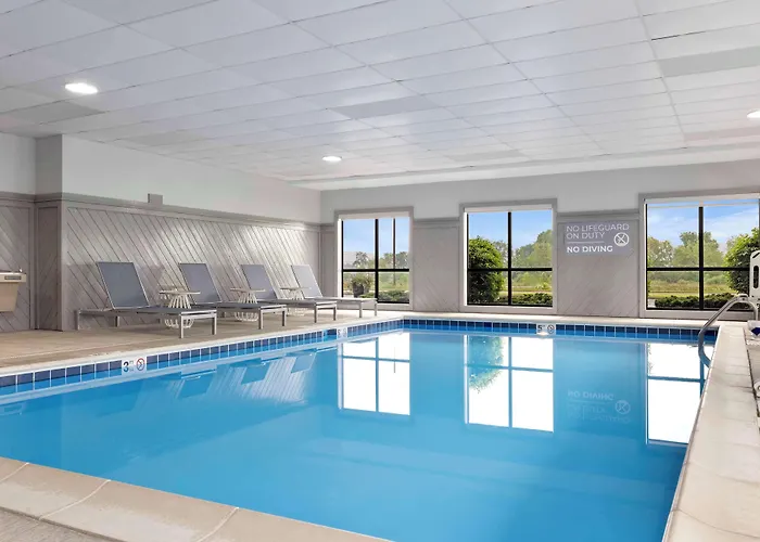 Spark By Hilton Newcomerstown