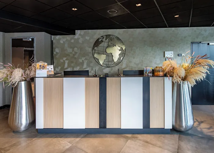 Diamond Capsule Hotel Amsterdam South