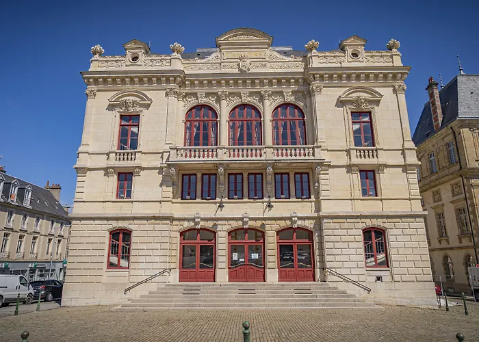 Contact Hotel De La Gare Et Son Restaurant Cote A Cote
