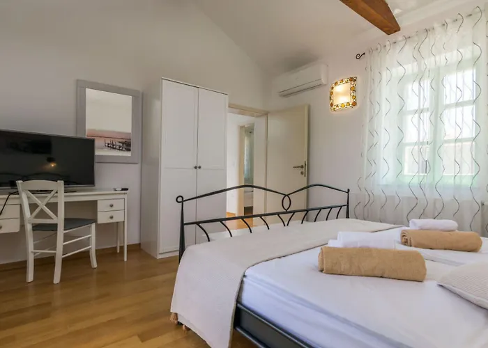 Villa Zelda Comfortable Holiday Residence