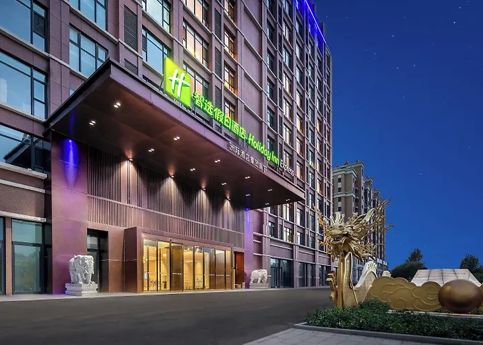 Holiday Inn Express Qingdao Hongdao Station By Ihg - Qingdao International Airport