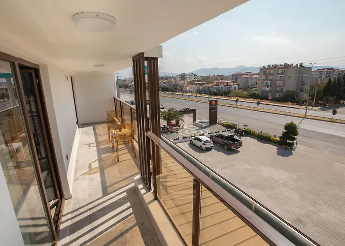 E87 Highway Otel