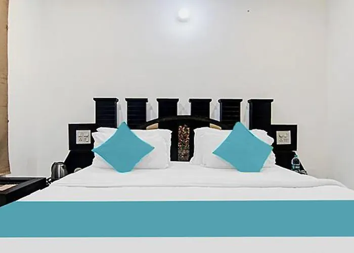 Fabhotel Aditya And Kings