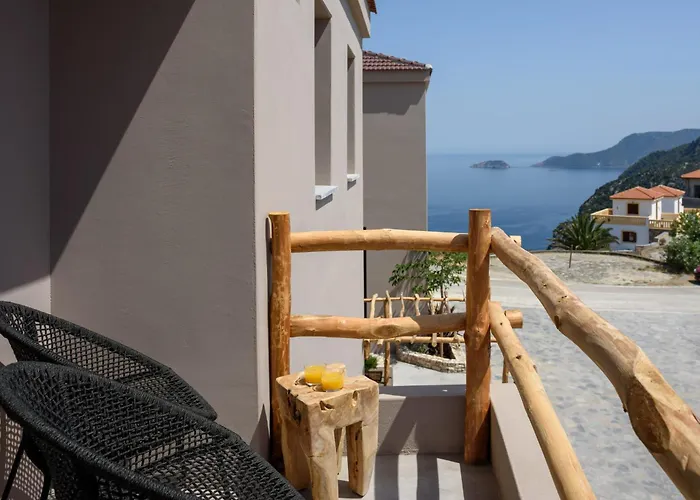 Aletri Swim Up Boutique Hotel