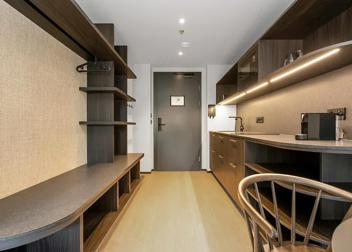 Strand Hotel Apartments