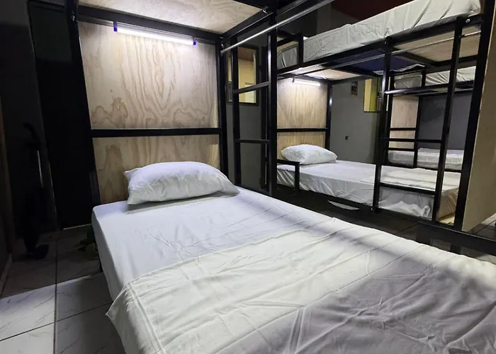 Milos Hostel