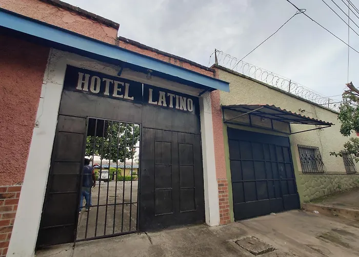 Hotel En Santa Ana