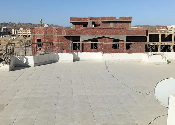 Guest House Science 1