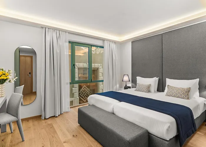 Athenaeum Eridanus Luxury Hotel