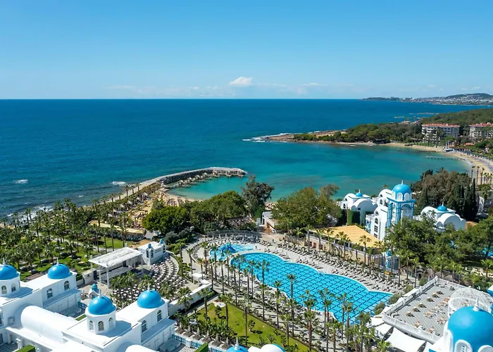 Rubi Platinum Spa Resort & Suites