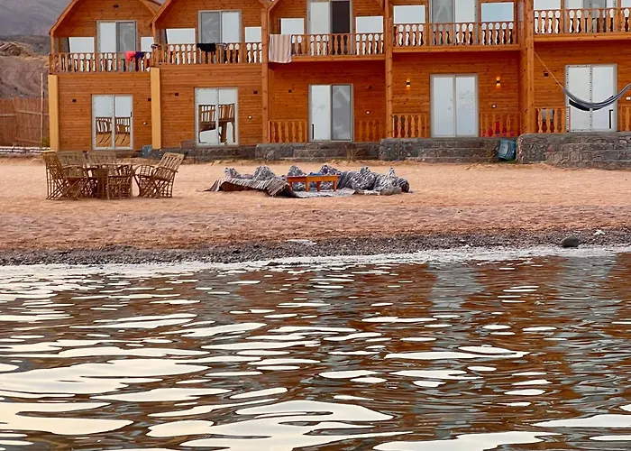 Sama Beach Camp